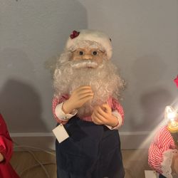Set Of Vintage Automated Santa Dolls 