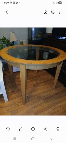 Kitchen table no chairs