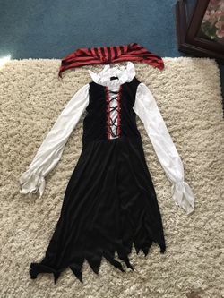 Lady pirate costume