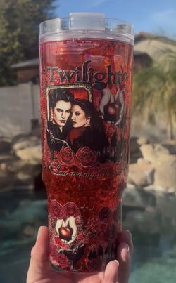 Twilight 40oz Snow Globe Tumbler