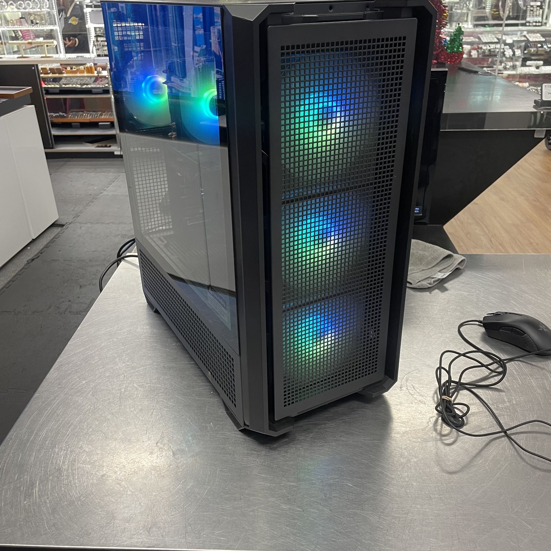 SkyTech Gaming Computer/PC 200042/12