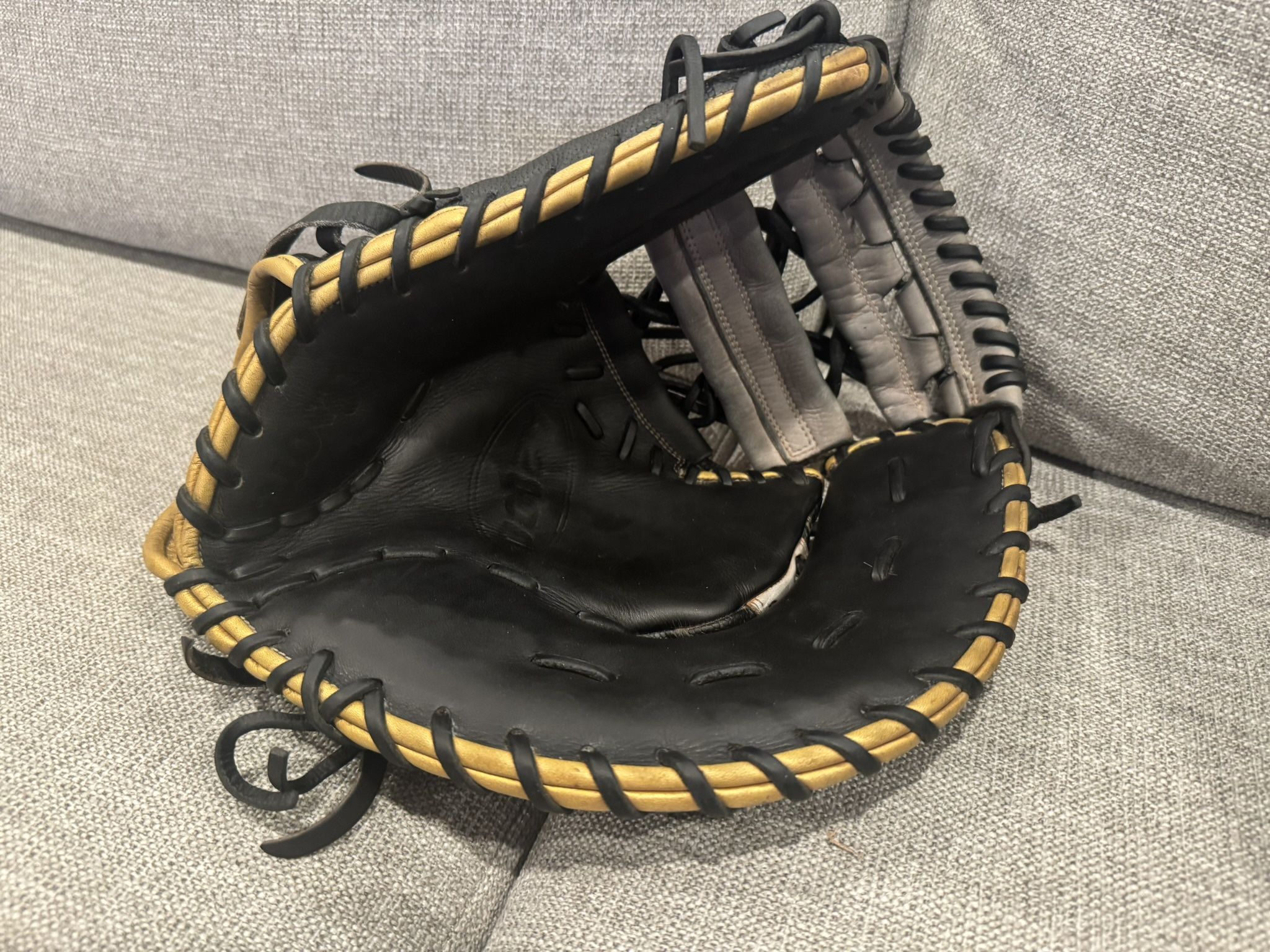 Wilson A2000 SuperSkin 12" Fastpitch Softball First Base (1B) Mitt / Glove