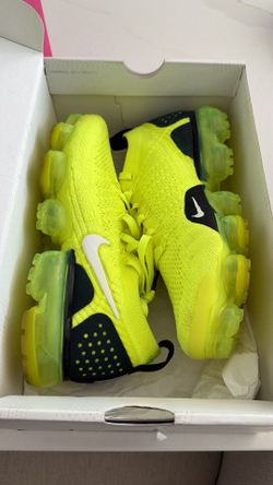 Nike vapormax size 8
