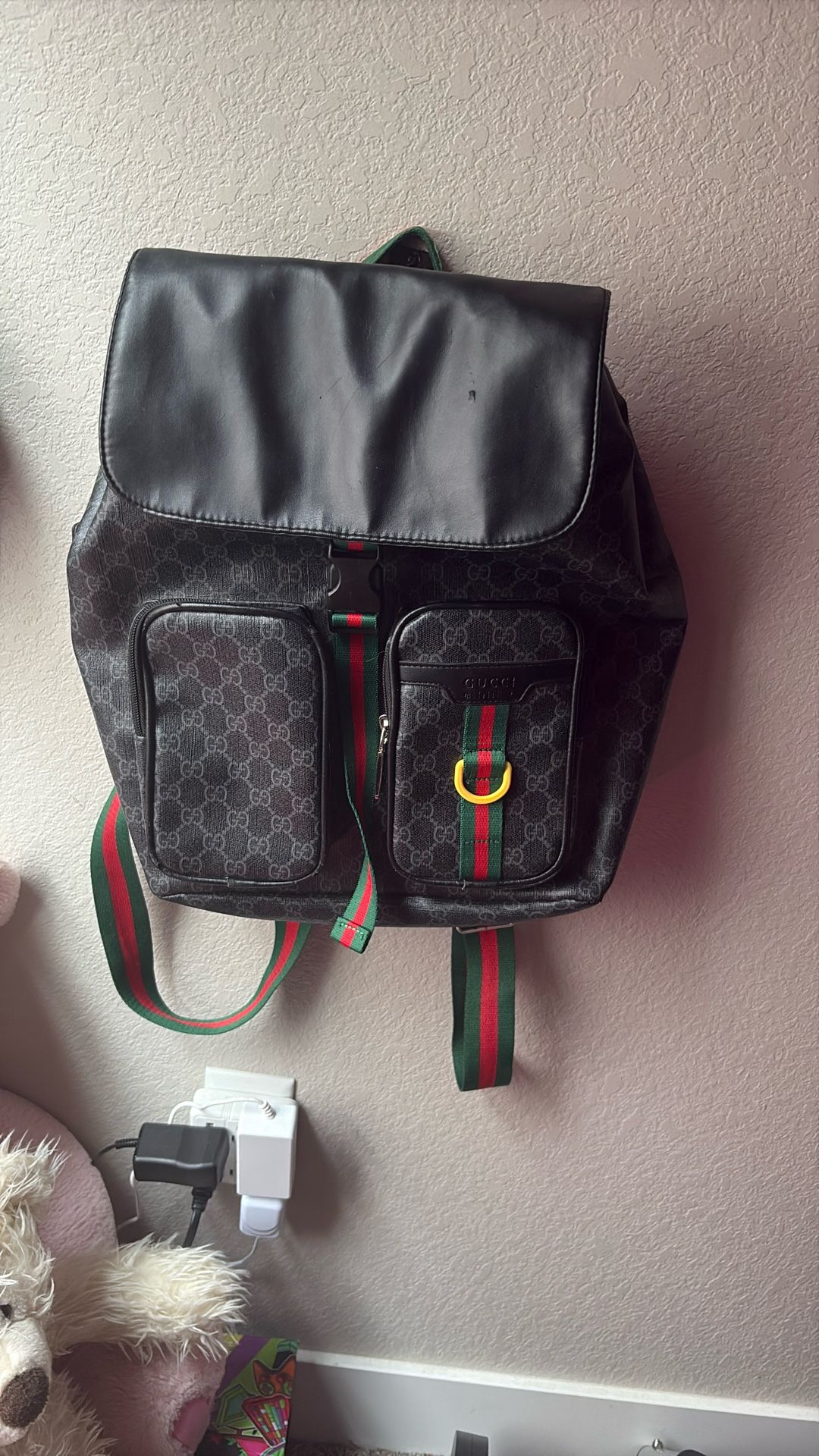 gucci back pack