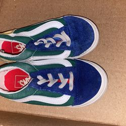 Toddler Size 9 Vans 