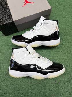 JORDAN 11 DMP GRATITUDE SIZE 9.5
