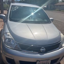 2012 Nissan Versa Special Edition