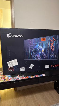 Aorus FV43U