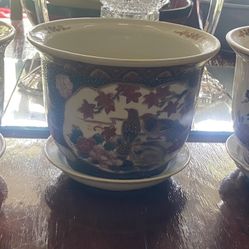 (3) Vintage Oriental Pots & Saucers
