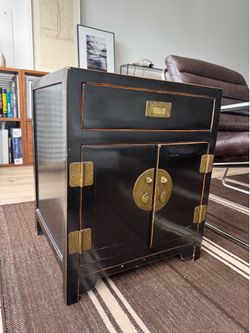 Black Asian-Style Accent Cabinet / Nightstand