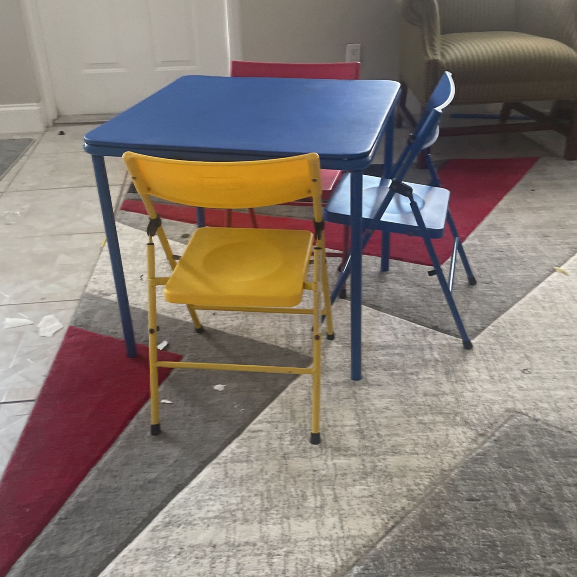 Kids Small Table And Chair Set 