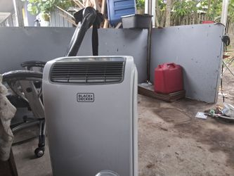 Black decker  white ac unit