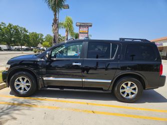 2005 Infiniti Qx56
