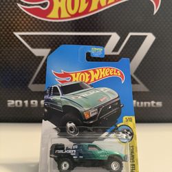 Hot Wheels Super Treasure Hunt Off Road Truck