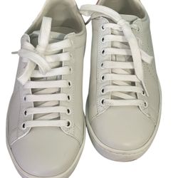 Gucci Women’s Interlocking G Sneakers
