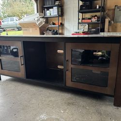 Insignia™ - TV Stand