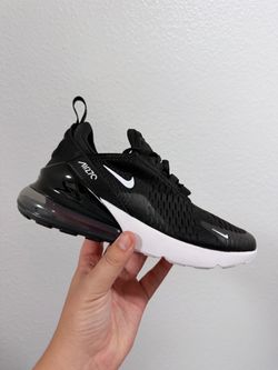 Nike Airmax 270 black and white
