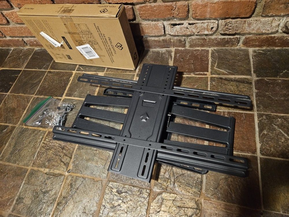 180 ° Extendable TV Mount Up To 80"