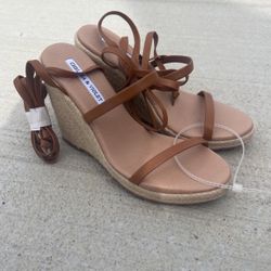 NEW Brown Wedges Chelsea & Violet Size 6.5