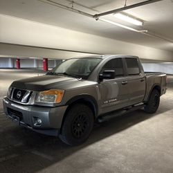2015 Nissan Titan 