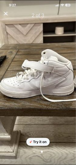 Nike Air Force 1 White Sneakers