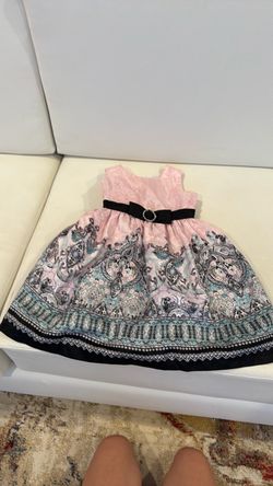 Girls clothes