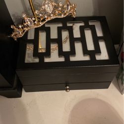 jewelry box