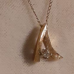 14k INITIAL A  .15 ct Diamond Solitare Pendant Necklace 18" long chain