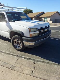 Chevron Silberado 2006