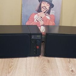 Vintage Proton Model 300 Tabletop Radio Stereo Speakers