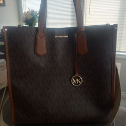 Micheal Kors Bag 