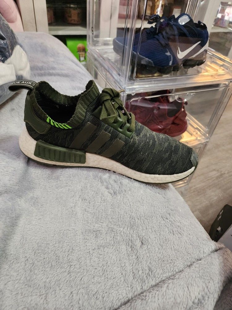 GREEN NMDS SIZE 9.5 Men s shoes