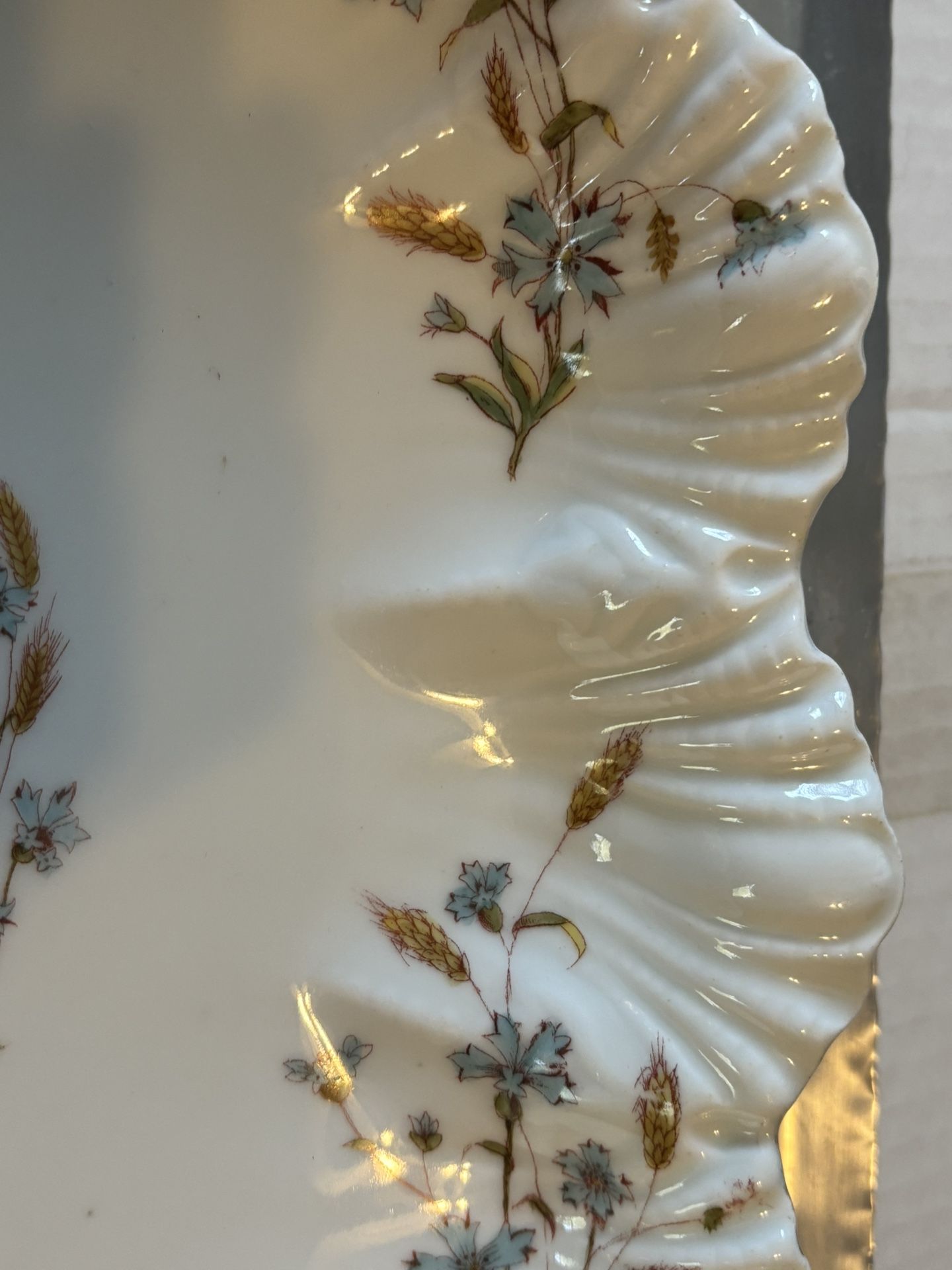 Marx & Gutherz Carlsbad Austria Platter