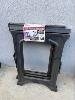 Folding sawhorses