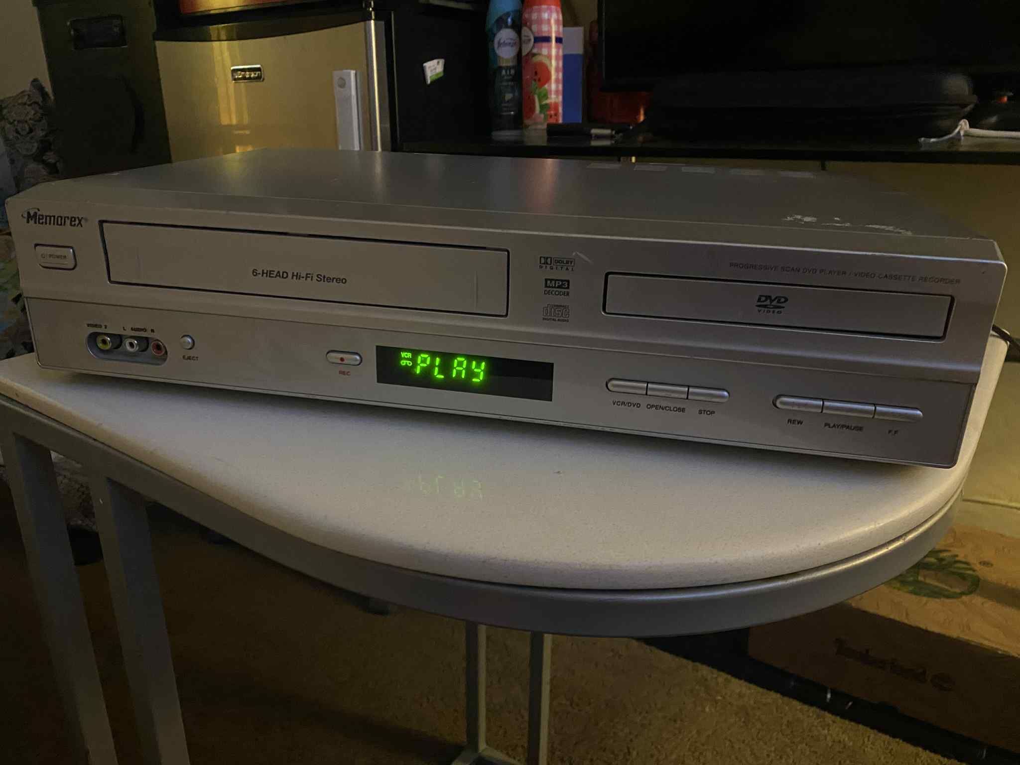 VCR/DVD Combo Player