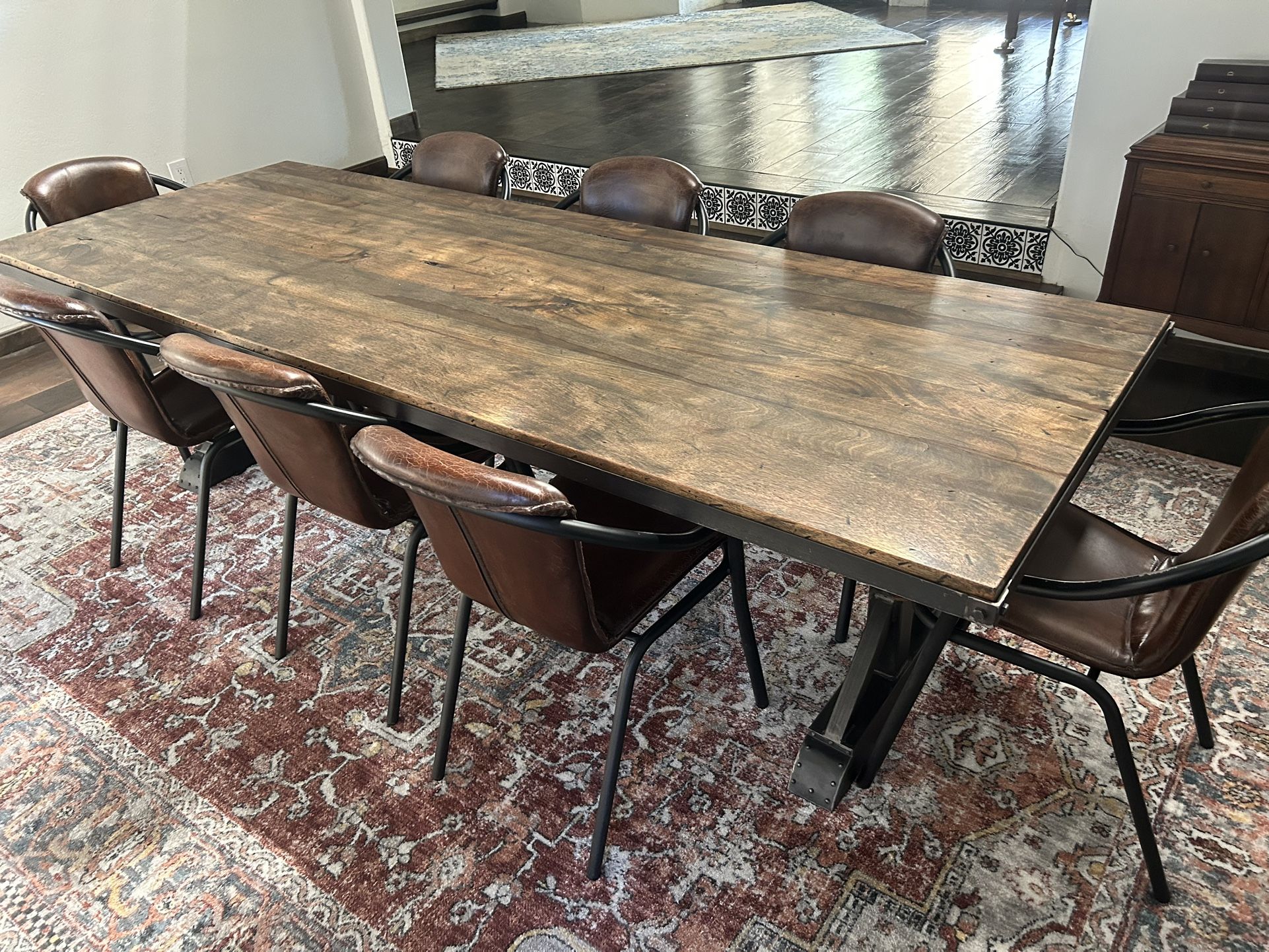 Beautiful Dining Tables And 10 Chairs