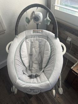 Baby Swing/bouncer