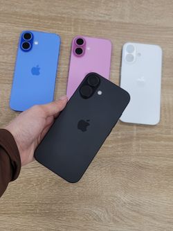 iPhone 16 Plus 6.7" (Unlocked)