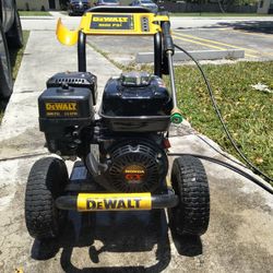 Honda Pressure Cleaner 3600 PSI