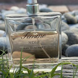 femme noir jean marc paris perfume