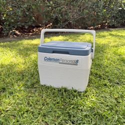 Coleman Personal 8