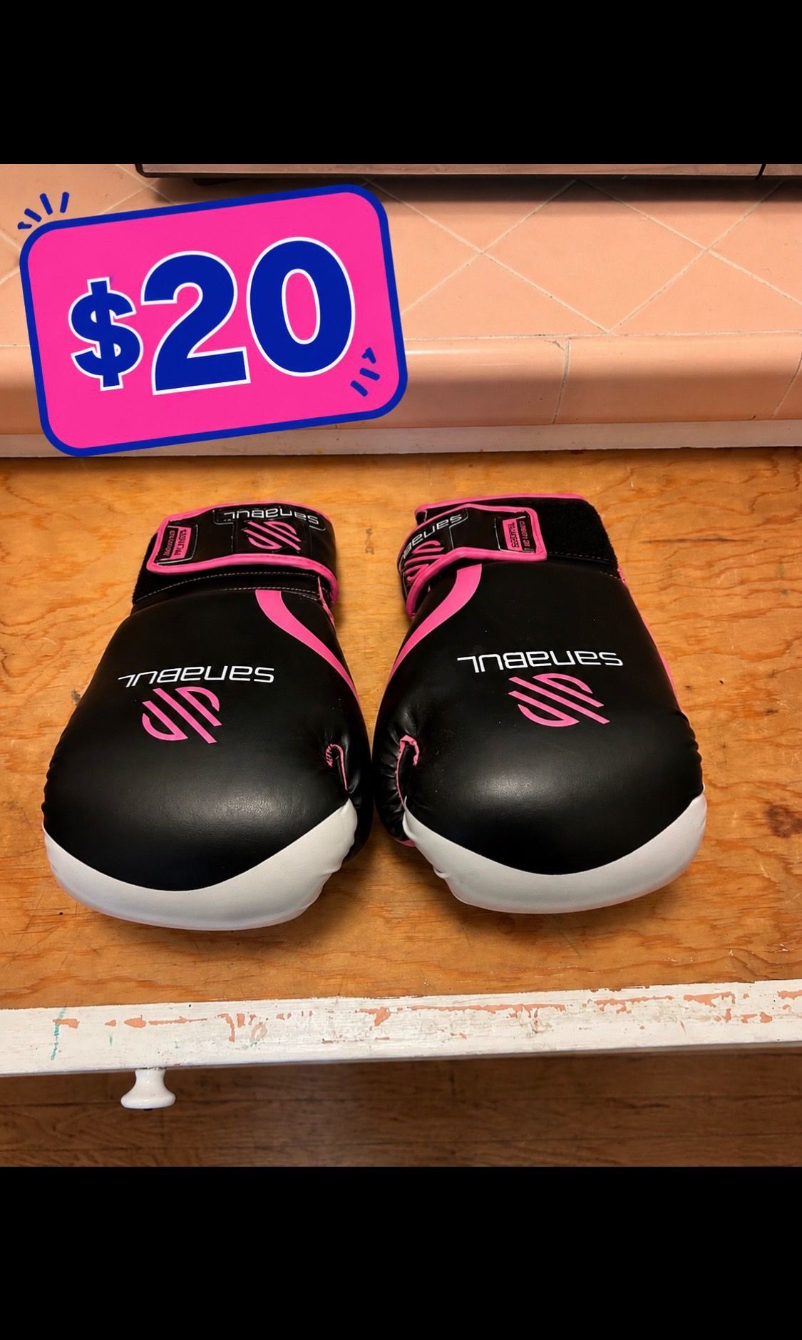 Sanabul 14oz Boxing Gloves + Wraps – Like New Pink/Black