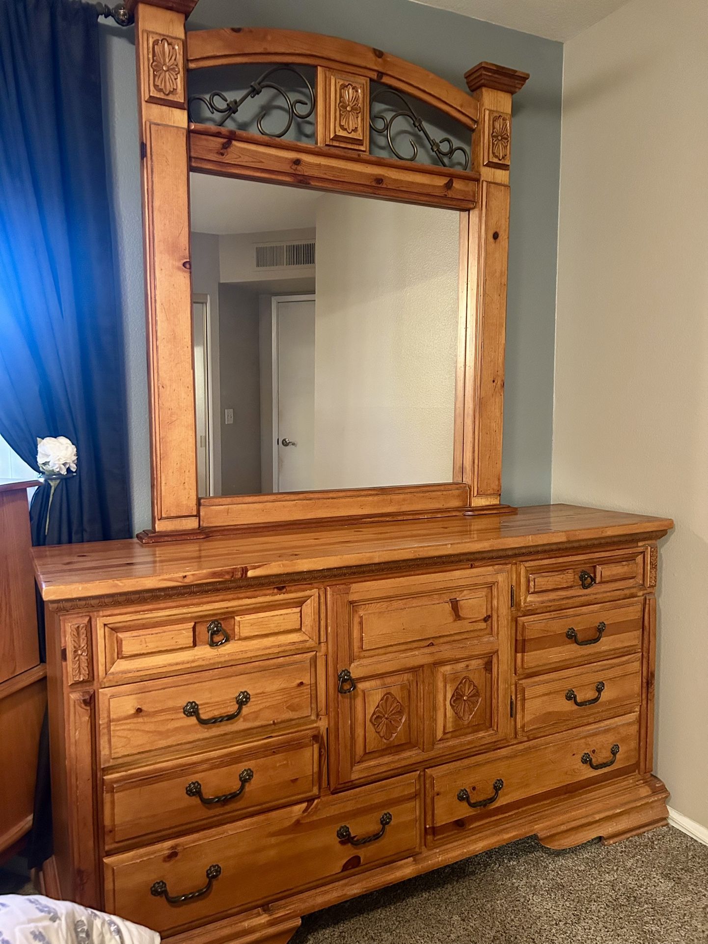 Dresser With Mirror And Two Nightstands Set