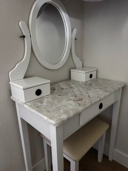 Vanity