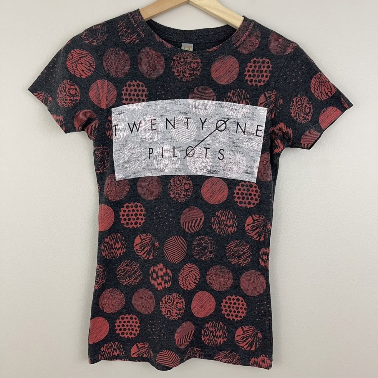 TWENTY ONE PILOTS Blurryface Graphic Band Tee