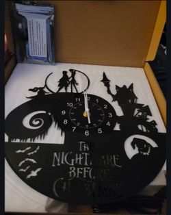 Nightmare before Christmas clock and 2 key chains