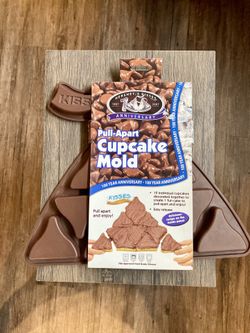 Hershey’s Kisses Cupcake Mold