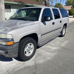 2004 Chevrolet Suburban