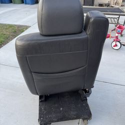 2000 Silverado Passenger Seat 