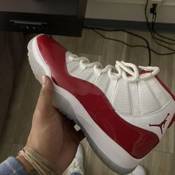 Jordan 11 Cherry Size 11